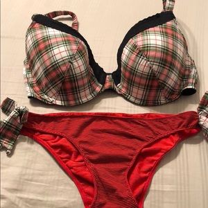 Victoria Secret match set lined 34D